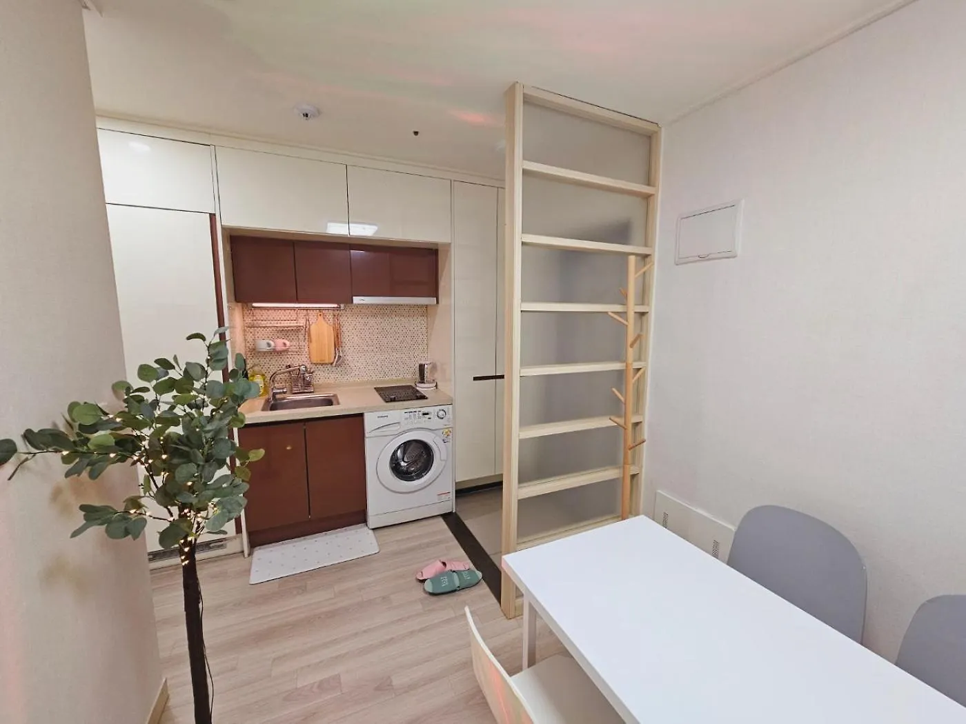 Incheon City Hall Station Full Option Lovely House Apartment